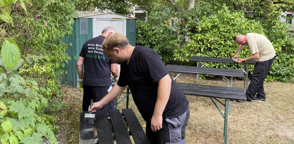 Vereinsheim aus Dornröschenschlaf befreit